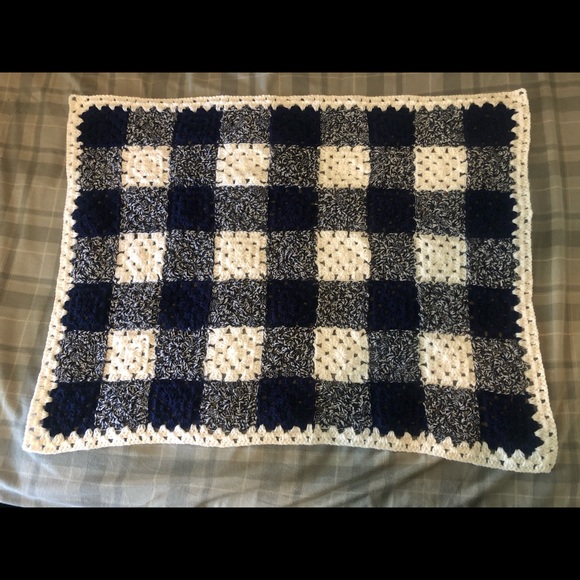 🖤 Crochet Baby Stroller Blanket. - Picture 2 of 3